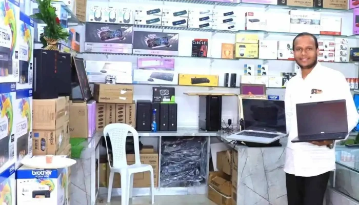 Swastik Computer -  Inside - Chhatrapati Sambhajinagar