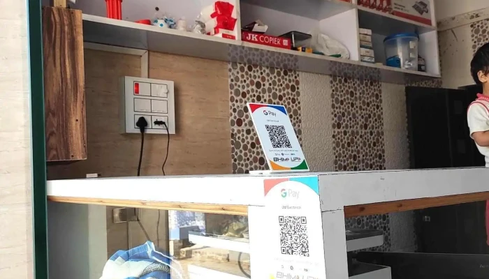 Um Store -  Inside - Kharkhoda