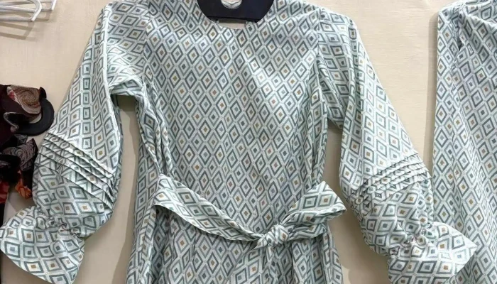 Uma Boutique Training Center Dress - Pinjore