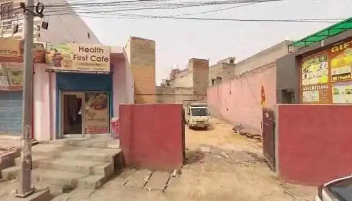 Vi -    Vodafone Idea Store Street Vi - ew 360deg - Jhajjar