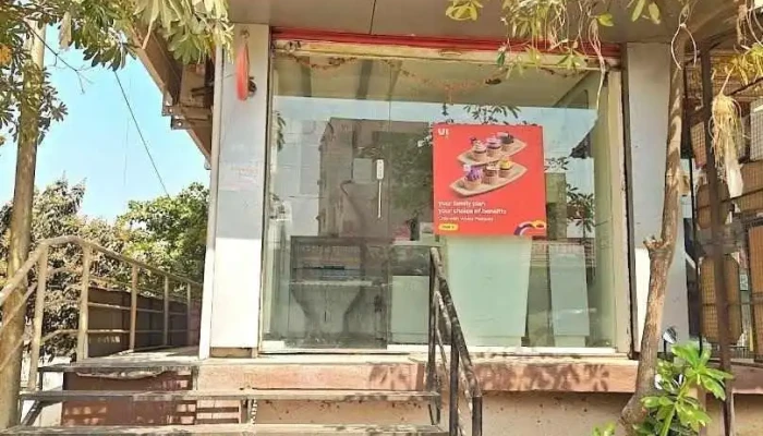 Vi - Vodafone Idea mini Store - Ambajogai