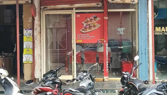 Vi - Vodafone Idea mini Store - Arunodya Market