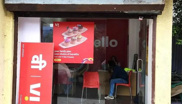 Vi - Vodafone Idea mini Store - Opposite Phule Putala