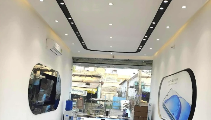 Vivo Exclusive Store -  Videos - Punhana, Karaira Punahana