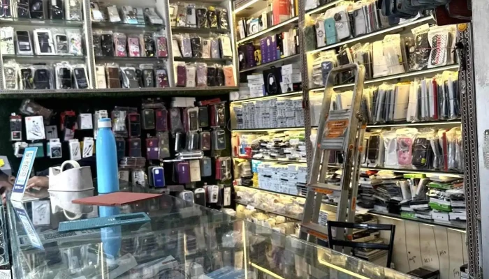 Yamuna Mobiles -    Best Mobile Repairing Shop In Yamunanagar Inside - Yamuna Nagar