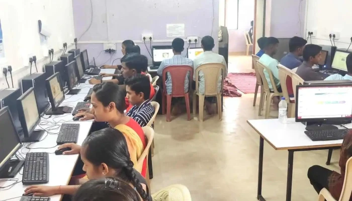 Yash Computer Khanapur - Yash Computer