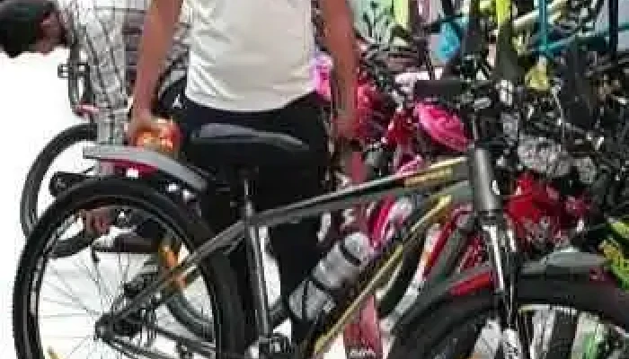 Yuva Hero Cycle -  Inside - Rewari